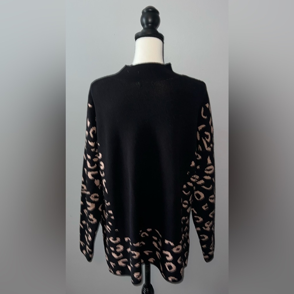 Versona- Cheetah print sweater - Picture 3 of 5